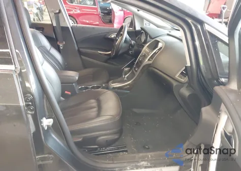 2016 Buick Verano Leather Group z USA, uszkodzony, nr VIN 1G4PS5SK1G4112776